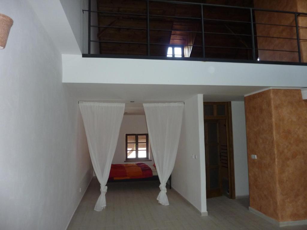 Holubnik Statecnych Zen Kralovych Luze Room photo